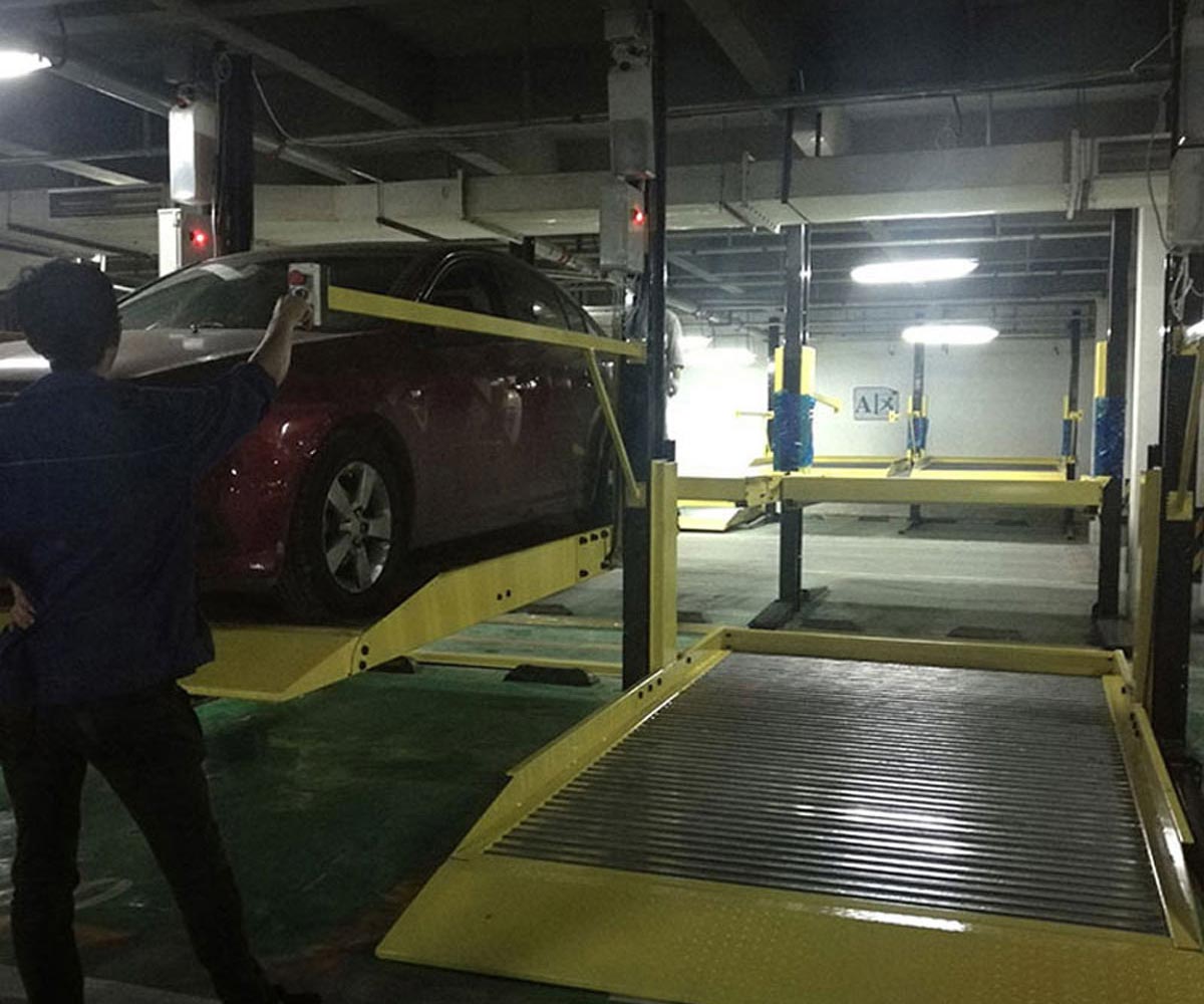 湖南兩層升降停車立體車庫回收
