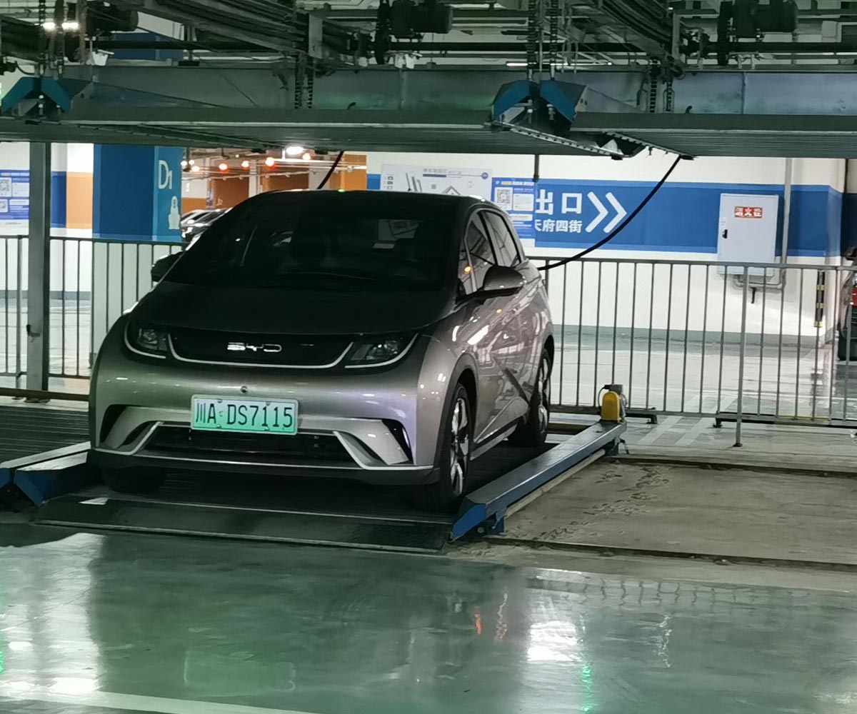 雙層升降平移機械立體車庫長租.jpg
